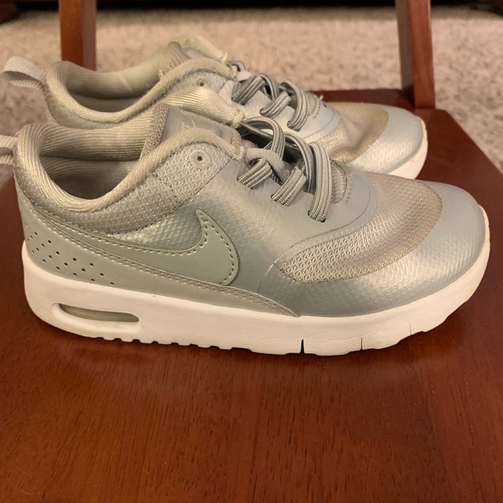 Nike Air Max Thea Sneaker